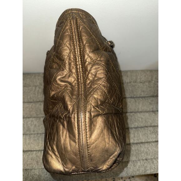 Chanel Tote - Excellent Condition with Minimal Corner Wear - Picture 4 of 6